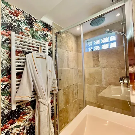 게스트하우스 Ad Libitum 2 3*